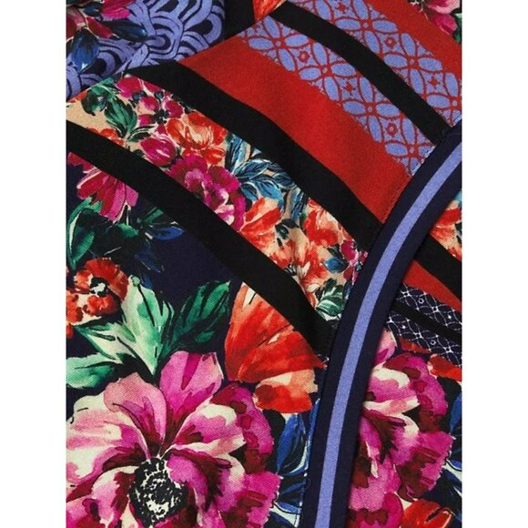 265. Johnny Was Window Favorite L/S V-Neck Tee Black Small - Picture 2 of 6